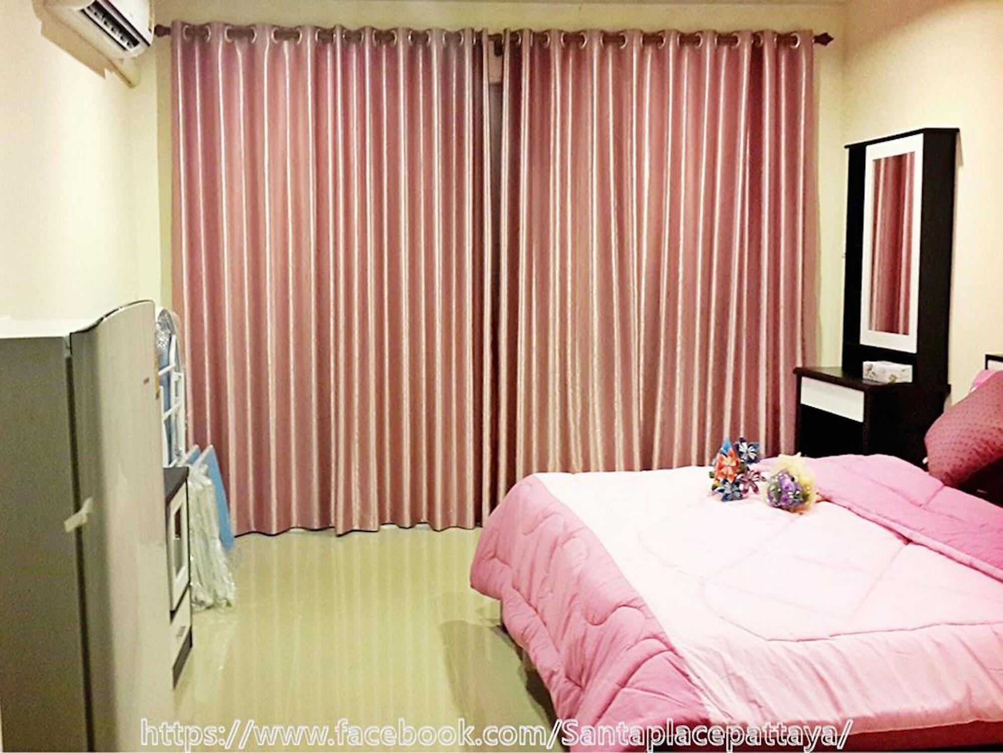 Aparthotel Santa Place *